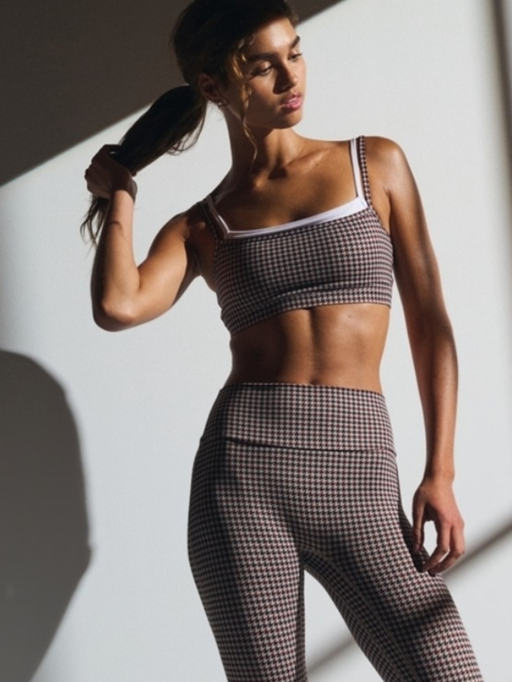 Abercrombie & Fitch YPB Double Layer Houndstooth Sports Bra In Brown - M - Picture 4 of 10